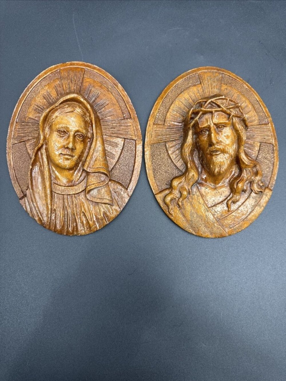 Vintage MCM Genuine Burwood 3D Jesus Mary Religous Gallery Wall Plaque Set Oval